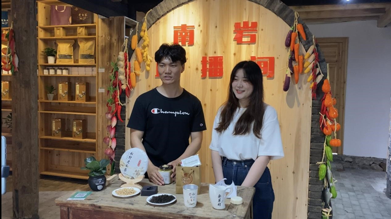 ����4锛�寮�璁剧�存���存�ㄤ���宀╃�逛骇_����.jpg ����4锛�寮�璁剧�存���存�ㄤ���宀╃�逛骇_����.jpg